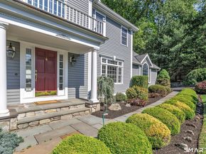 35 Hunting Ridge Road, Easton CT 06612