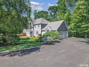 35 Hunting Ridge Road, Easton CT 06612