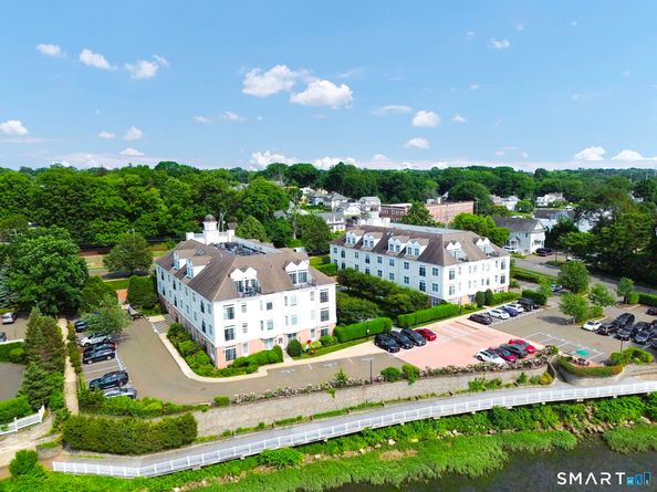 142 East Avenue A404, Norwalk CT 06851