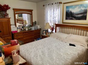 30 Yarrington Court 30, Bridgeport CT 06607