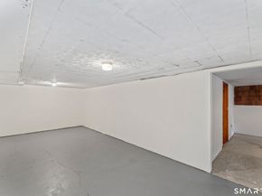 5 Harbor Ridge Road, Danbury CT 06811