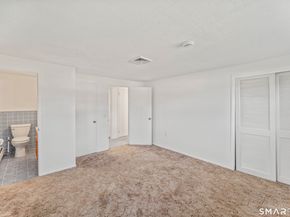 5 Harbor Ridge Road, Danbury CT 06811