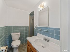 5 Harbor Ridge Road, Danbury CT 06811