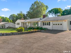 5 Harbor Ridge Road, Danbury CT 06811