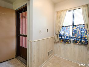 442 Asbury Ridge 442, Shelton CT 06484