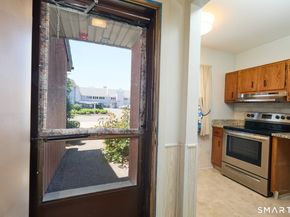 442 Asbury Ridge 442, Shelton CT 06484