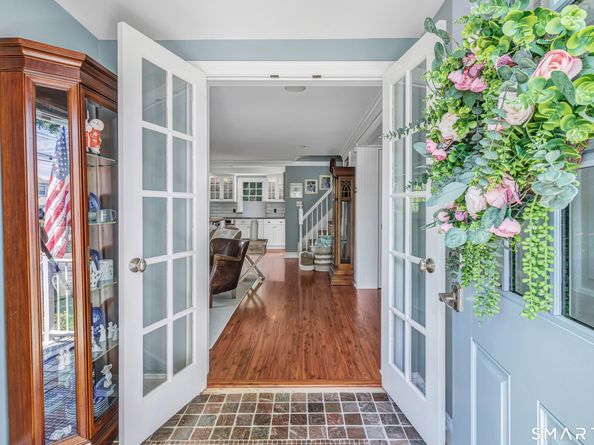 38 James Street, Fairfield CT 06824