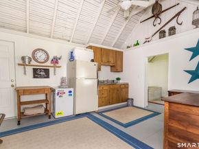 185 Center Road, Easton CT 06612