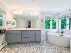 185 Center Road, Easton CT 06612