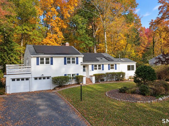 60 Robin Hood Road, Stamford CT 06907