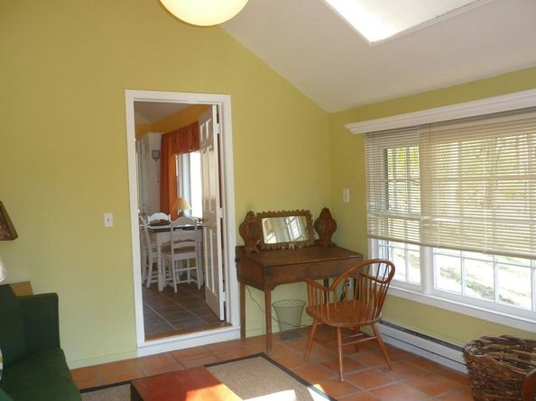 32 Beeholm Road, Redding CT 06896