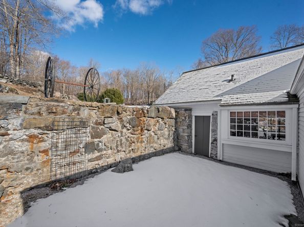 45 Great Pasture Road, Redding CT 06896