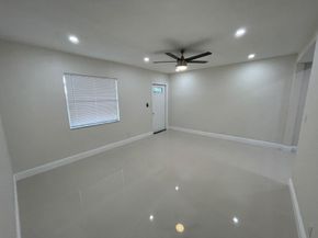 1809 NW 13th Ct, Fort Lauderdale FL 33311