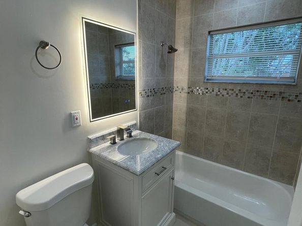 1809 NW 13th Ct, Fort Lauderdale FL 33311