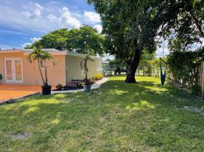 1809 NW 13th Ct, Fort Lauderdale FL 33311