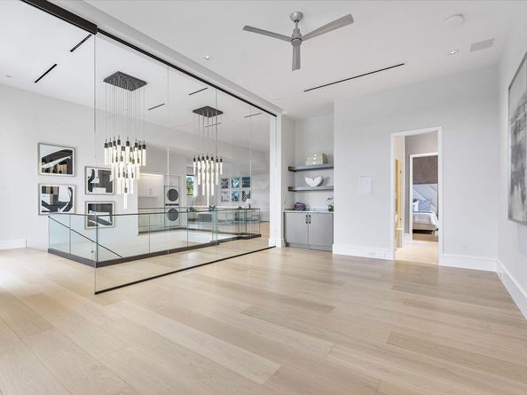 471 Royal Palm Way, Boca Raton FL 33432