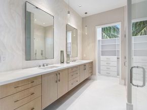 471 Royal Palm Way, Boca Raton FL 33432