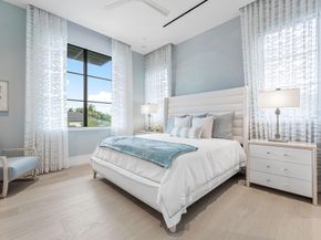 471 Royal Palm Way, Boca Raton FL 33432