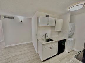 10836 Royal Palm Blvd 10836, Coral Springs FL 33065