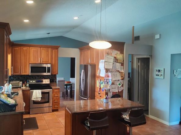 5221 Hawkes Bluff Ave, Davie FL 33331