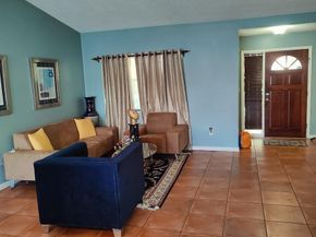 5221 Hawkes Bluff Ave, Davie FL 33331