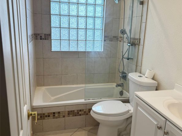 1423 Holly Heights Dr 13, Fort Lauderdale FL 33304