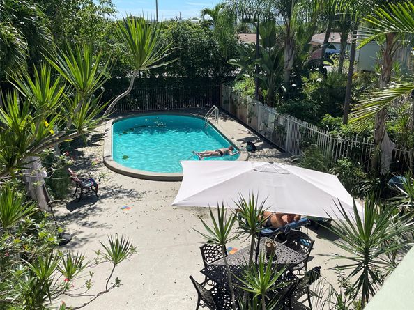 1423 Holly Heights Dr 13, Fort Lauderdale FL 33304