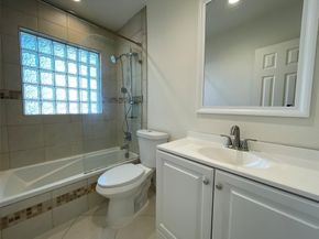 1423 Holly Heights Dr 13, Fort Lauderdale FL 33304