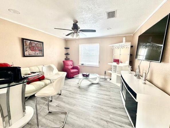 1943 Iris Road, West Palm Beach FL 33415