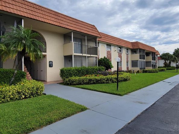 22795 SW 66th Avenue 105, Boca Raton FL 33428
