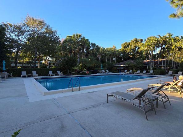 804 Cypress Grove Lane 208, Pompano Beach FL 33069