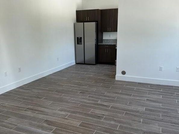 402 SE 22nd St 2, Fort Lauderdale FL 33316