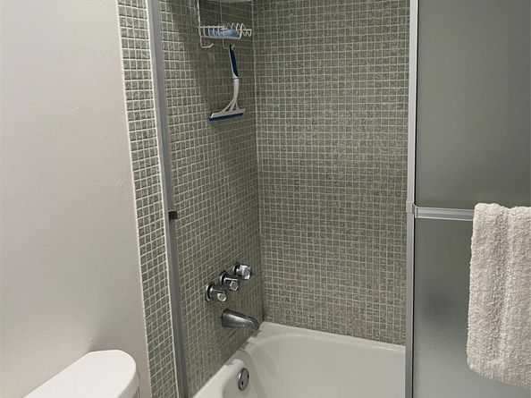 3100 N Palm Aire Dr 304, Pompano Beach FL 33069