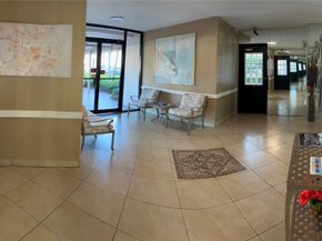 3100 N Palm Aire Dr 304, Pompano Beach FL 33069