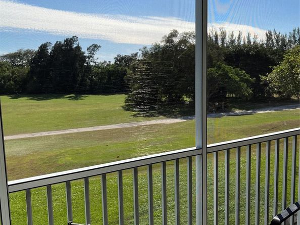 3100 N Palm Aire Dr 304, Pompano Beach FL 33069