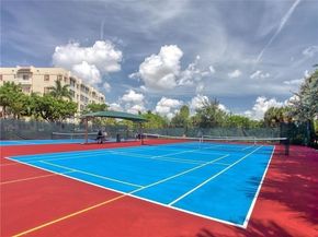 3100 N Palm Aire Dr 304, Pompano Beach FL 33069