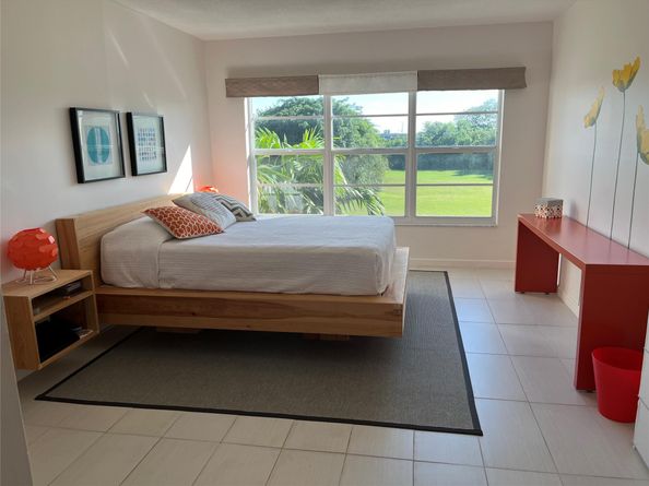 3100 N Palm Aire Dr 304, Pompano Beach FL 33069