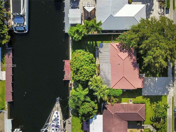917 Mandarin Isle, Fort Lauderdale FL 33315