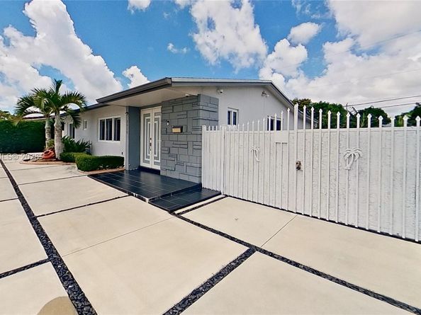 3030 SW 96th Avenue, Miami FL 33165