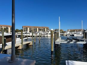 2601 Marina Isle Way 105, Jupiter FL 33477
