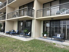 2601 Marina Isle Way 105, Jupiter FL 33477