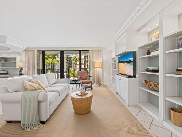 1301 River Reach Drive 202, Fort Lauderdale FL 33315