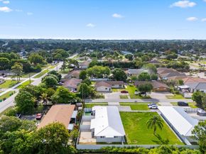 2807 Reo Lane 1, Palm Springs FL 33461