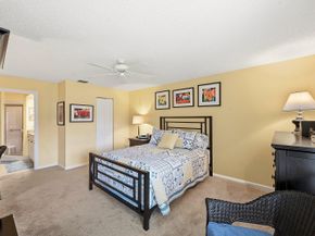 22 Lexington Lane W D, Palm Beach Gardens FL 33418