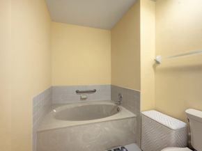 22 Lexington Lane W D, Palm Beach Gardens FL 33418