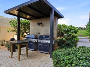 5380 N Ocean Drive 18B, Singer Island FL 33404