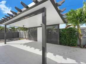 6660 W 13th Avenue, Hialeah FL 33012