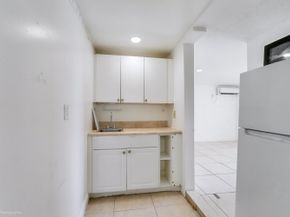 6660 W 13th Avenue, Hialeah FL 33012