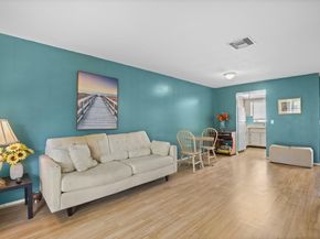 2885 W Ashley Dr Drive W B, West Palm Beach FL 33415