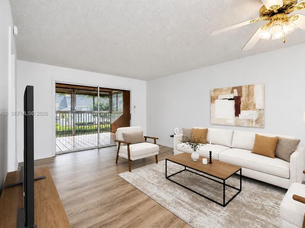 2608 SE 19th Court 204A, Homestead FL 33035
